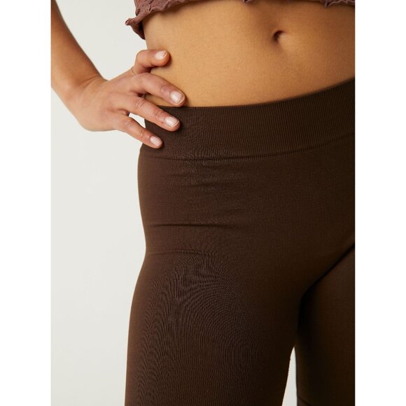 FREE PEOPLE Seamless Bike Short / Chocolate Merlot - Picture 5 of 6